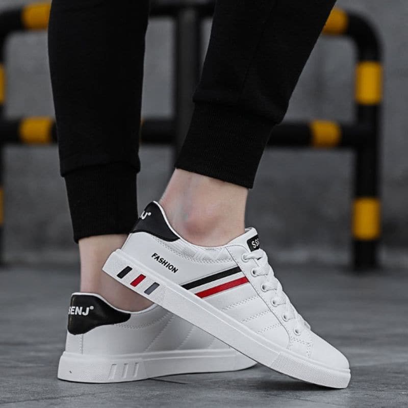 Stylische orthopädische Herren-Sportschuhe mit rutschfester Sohle – Modell Roman –