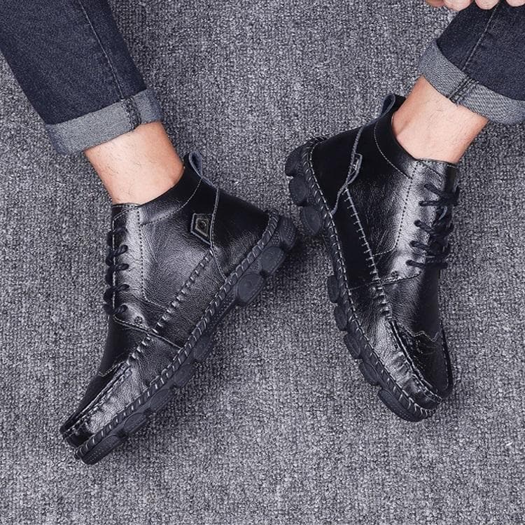 Stylische orthopädische Herrenschuhe aus hochwertigem Leder von Julian