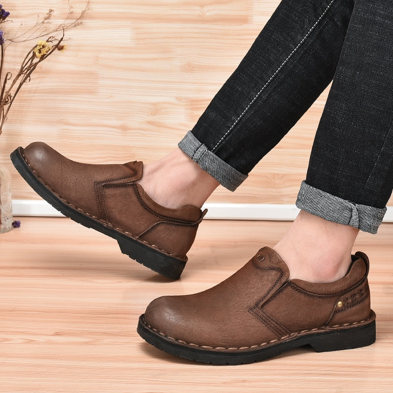 Bequeme orthopädische Schuhe für Herren