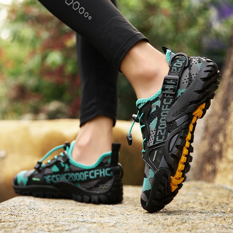 Atmungsaktive, rutschfeste Wanderschuhe von T-Rex