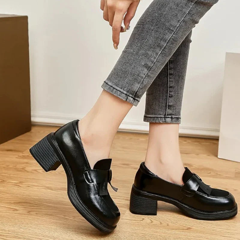 Stilvolle Damenmokassins mit Absatz für optimalen Komfort und Eleganz