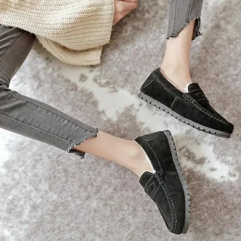 Orthopädischer Damenmokassin aus gefüttertem Wildlederimitat