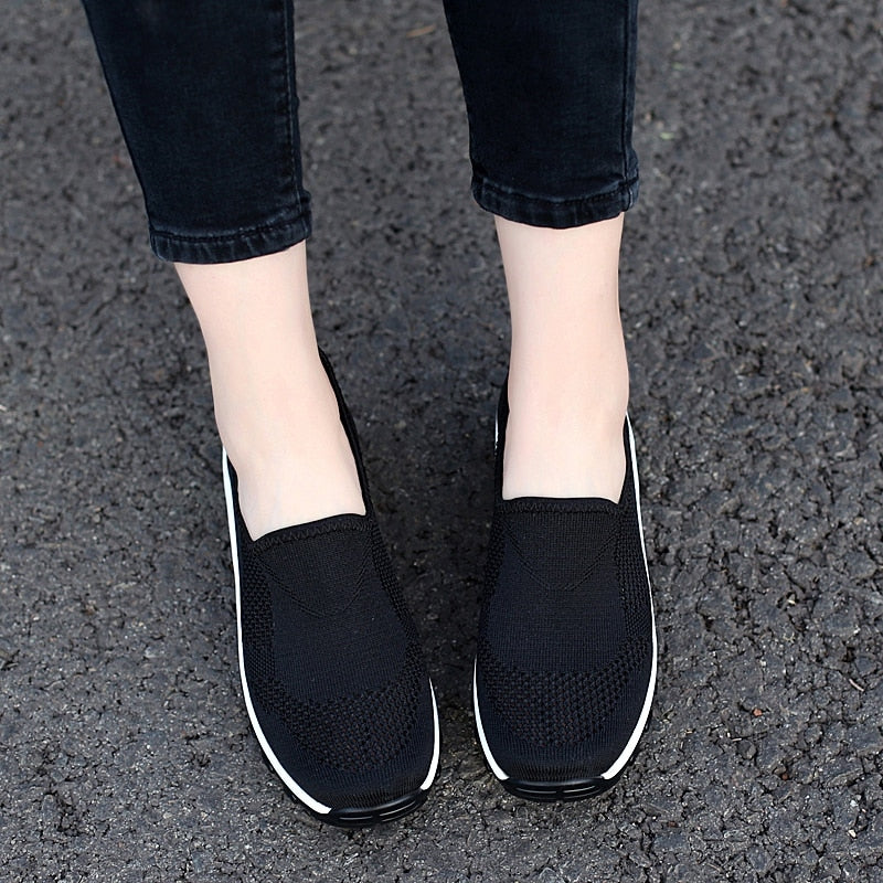 Stylische und bequeme orthopädische Plateau-Sneaker für Damen – Tryumfo