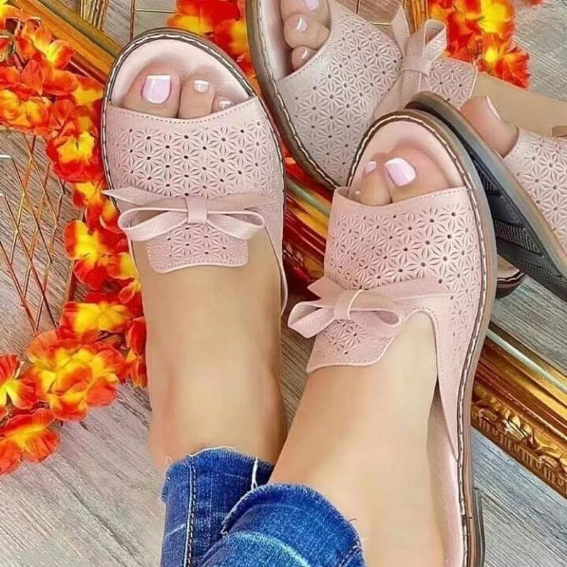 Bequeme Freizeitsandalen – C&O