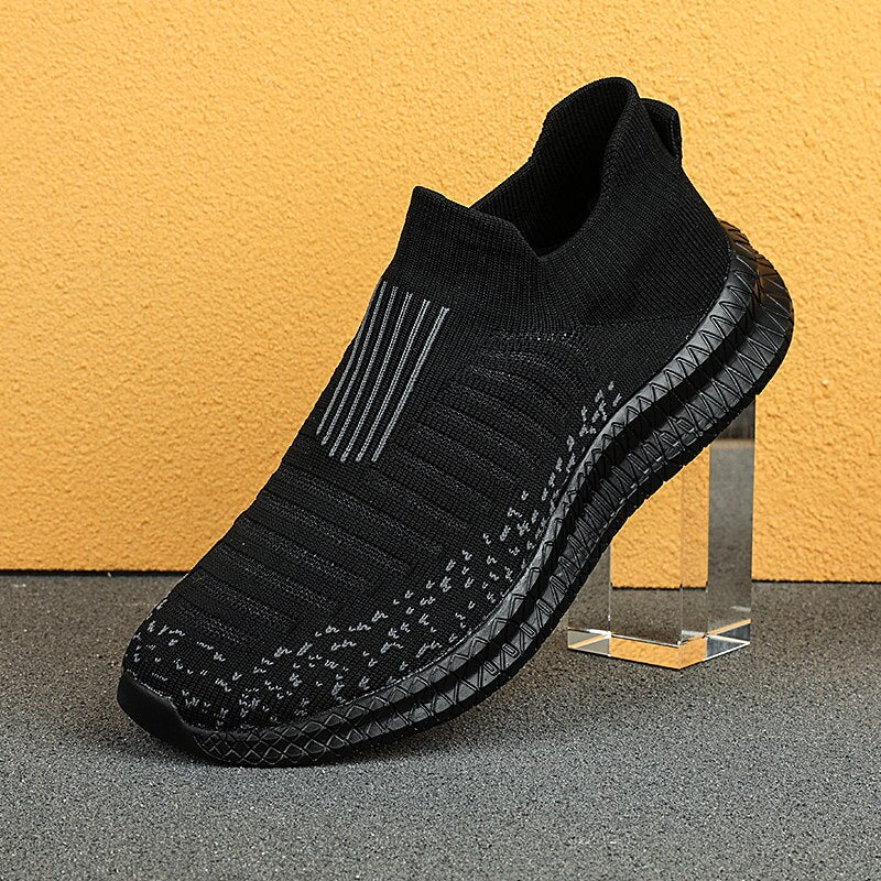 Bequeme, atmungsaktive Herren-Sneaker im Slip-On-Design für optimalen Komfort und Stil