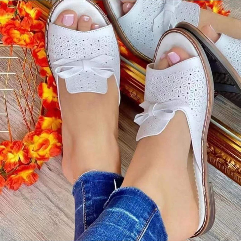 Bequeme Freizeitsandalen – C&O