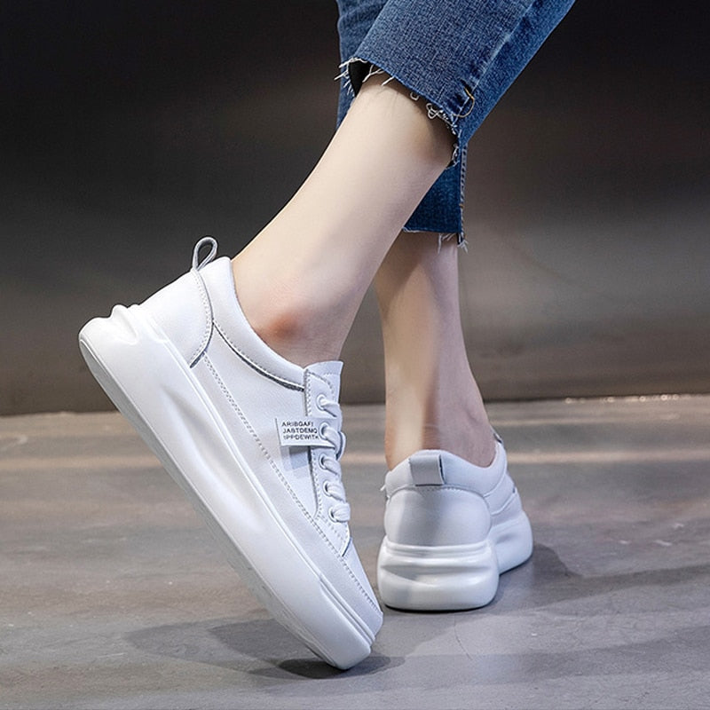 Stylische orthopädische Sneakers für Damen – Dolce