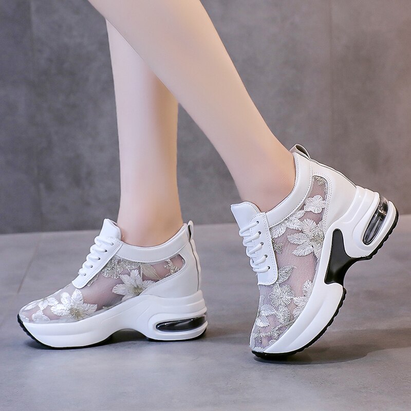 Bequeme Spitzenschuhe