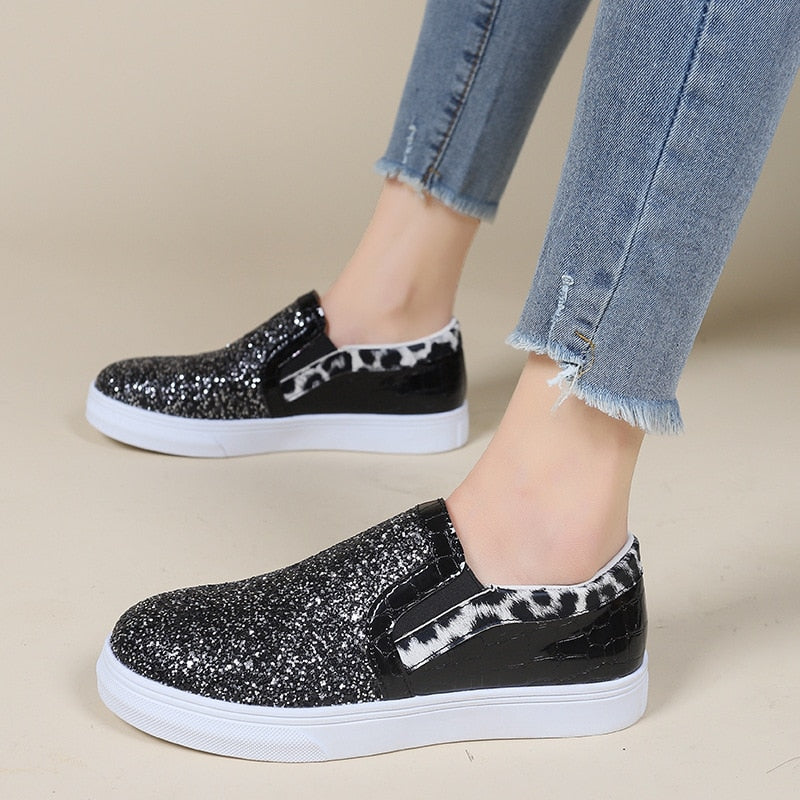 Vulkanisierte orthopädische Sportschuhe für Damen - Apyta