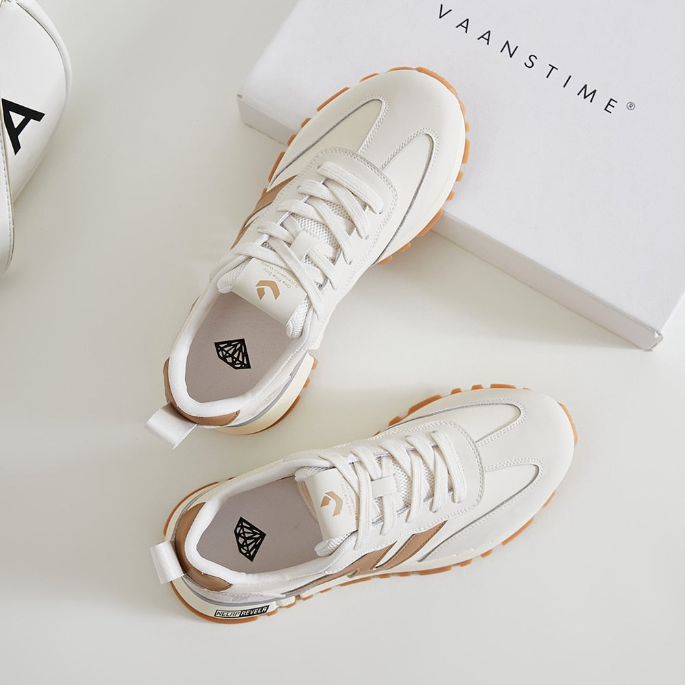 Bequeme orthopädische Schnürschuhe für Damen mit elegantem Rundkopf – Runy