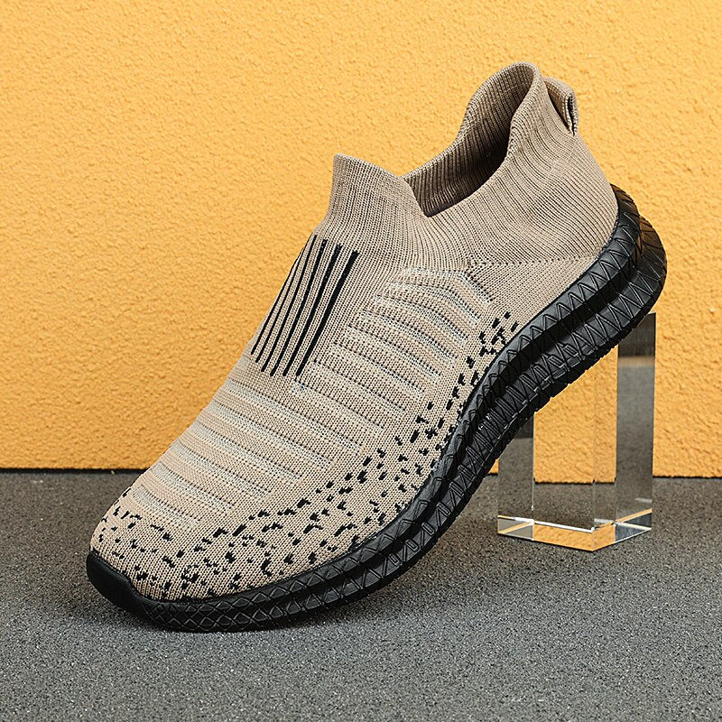 Bequeme, atmungsaktive Herren-Sneaker im Slip-On-Design für optimalen Komfort und Stil