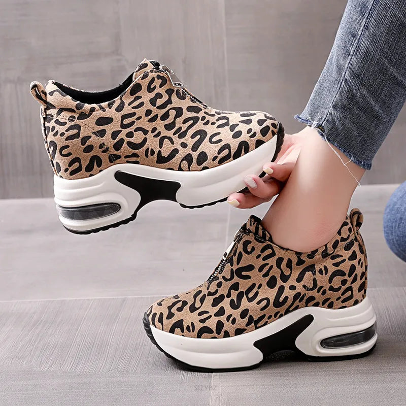 Stylische Damensneaker – Tigerin Kollektion