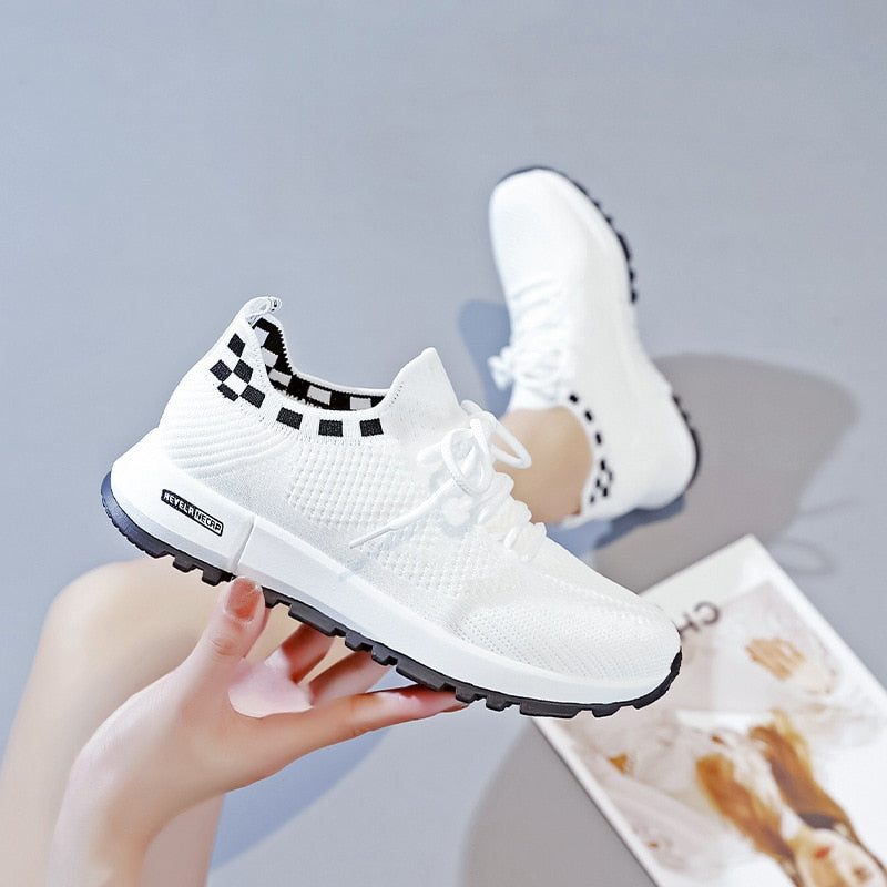 Verspielte orthopädische Damenschuhe für optimalen Komfort und Stil