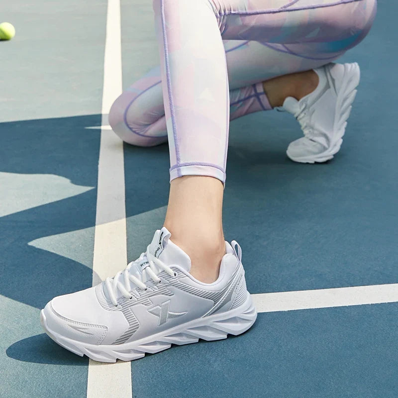 Xtep orthopädische Laufschuhe für Damen