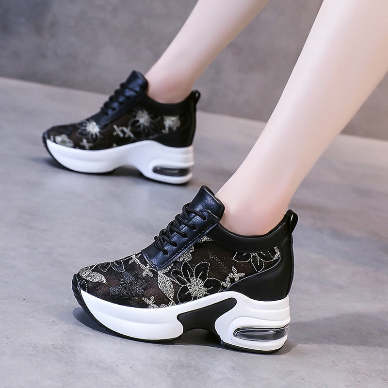 Bequeme Spitzenschuhe