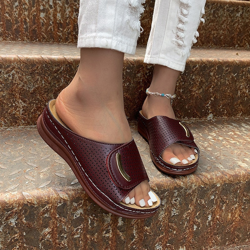 Weiche Plateausandalen für Damen – Swift