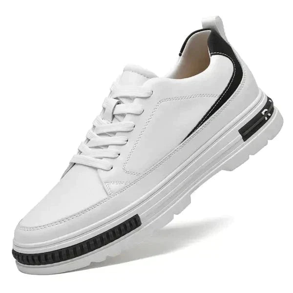 Bequeme orthopädische Herrenschuhe für die Stadt
