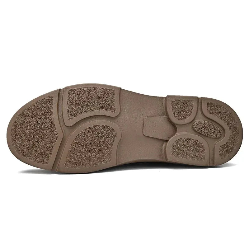 Klassische modische orthopädische Herrenschuhe