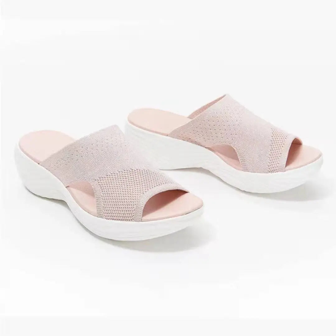 Bequeme orthopädische Sandalen für Frauen