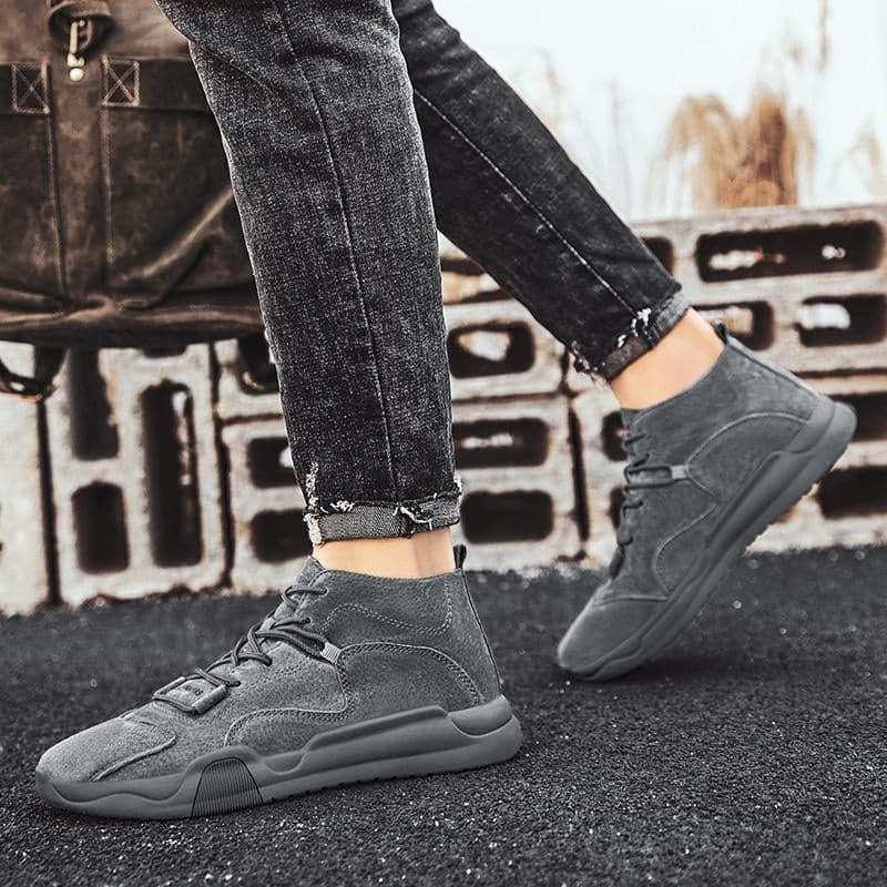 Ferdi – Trendige orthopädische Herrenschuhe aus Wildleder