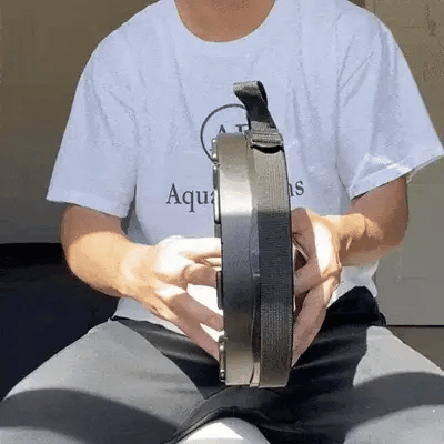 KnieSaver - Tragbarer klappbarer Hocker