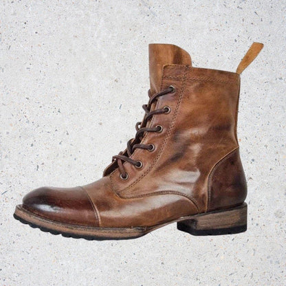 Fred – Herren-Slipper aus orthopädischem Retro-Leder mit Schnürsenkeln