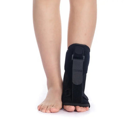 Bequeme und anpassbare Plantarschiene für erholsame Nächte bei Faszitis