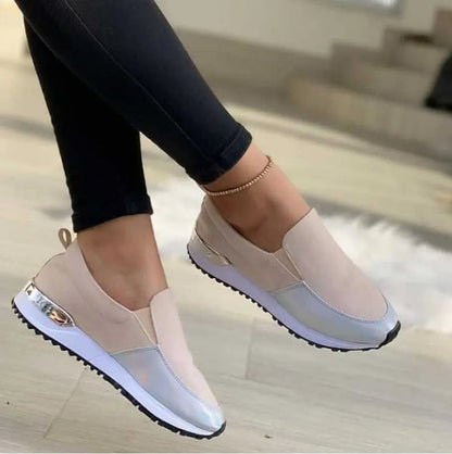 Flache orthopädische Eva Slip-On-Sneaker