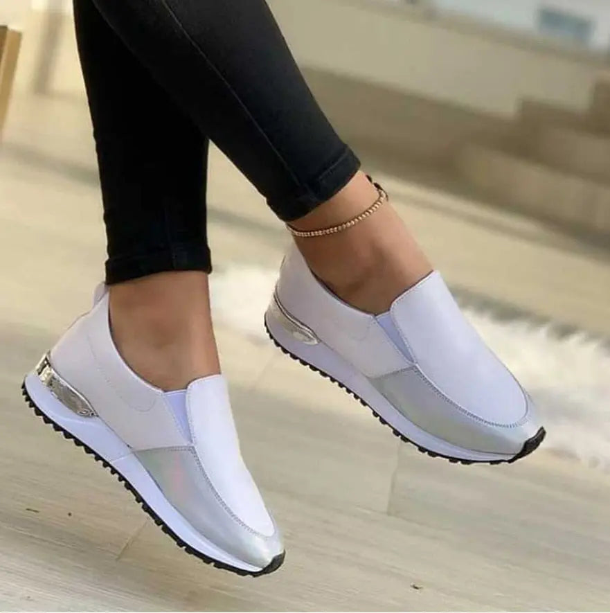 Flache orthopädische Eva Slip-On-Sneaker