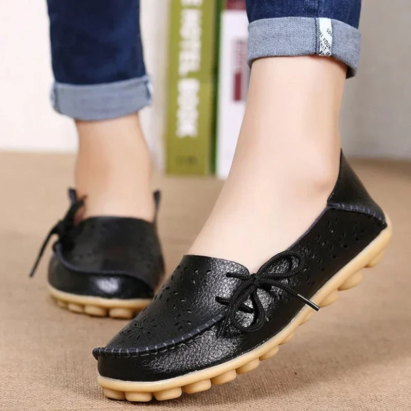 Luftiger Damen-Mokassin aus hochwertigem Spaltleder mit orthopädischem Komfort