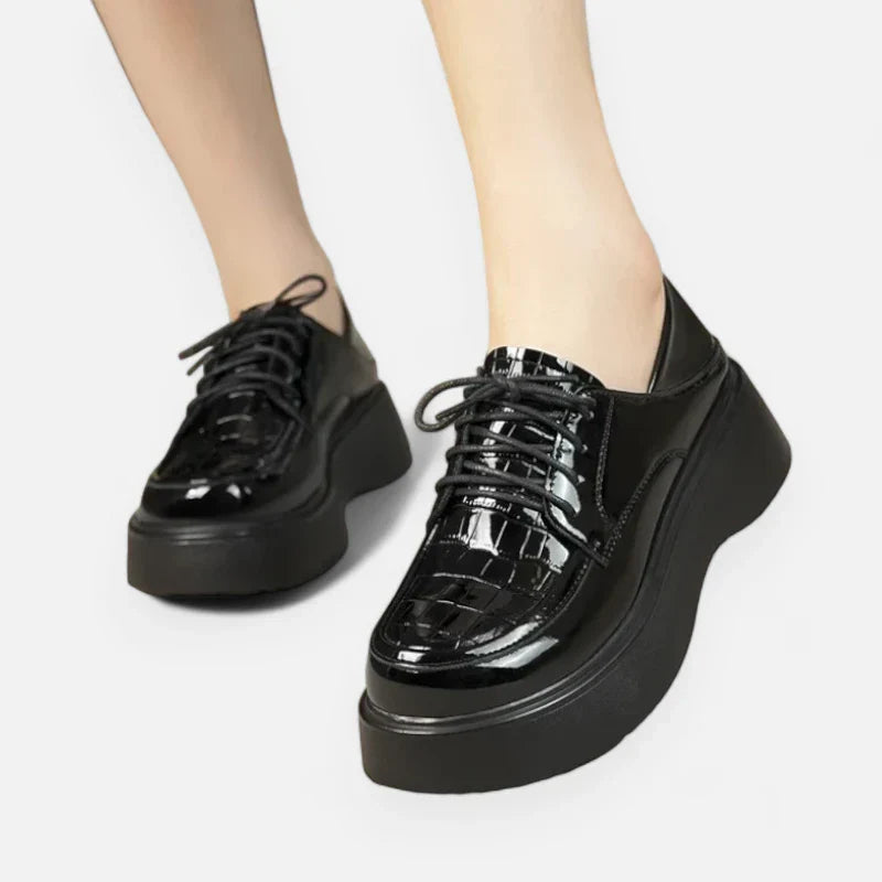 Elegante Leder-Mokassins für Damen mit bequemen Schnürkeilen – Orthopädische Unterstützung für jeden Schritt!