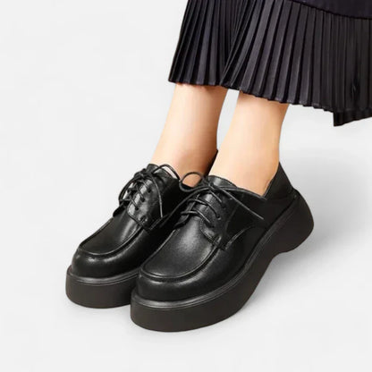 Elegante Leder-Mokassins für Damen mit bequemen Schnürkeilen – Orthopädische Unterstützung für jeden Schritt!