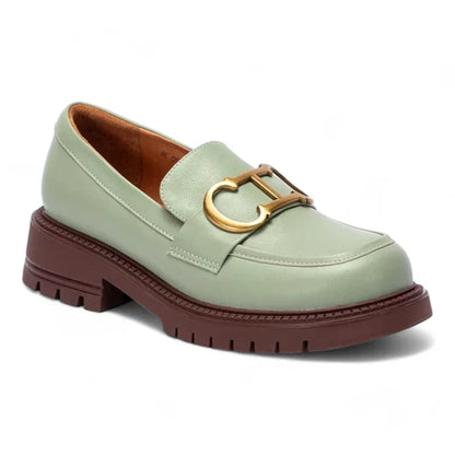 Elegante orthopädische Damenmokassins mit stilvollen Lederabsätzen