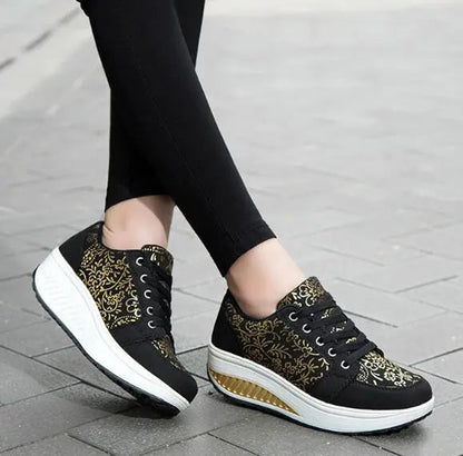 Orthopädische Sportschuhe mit Keilabsatz für Damen