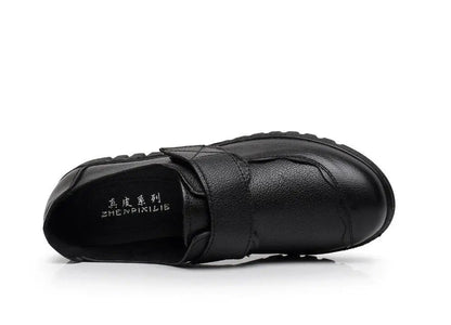 Komfortable orthopädische Damenschuhe für gesunde Füße