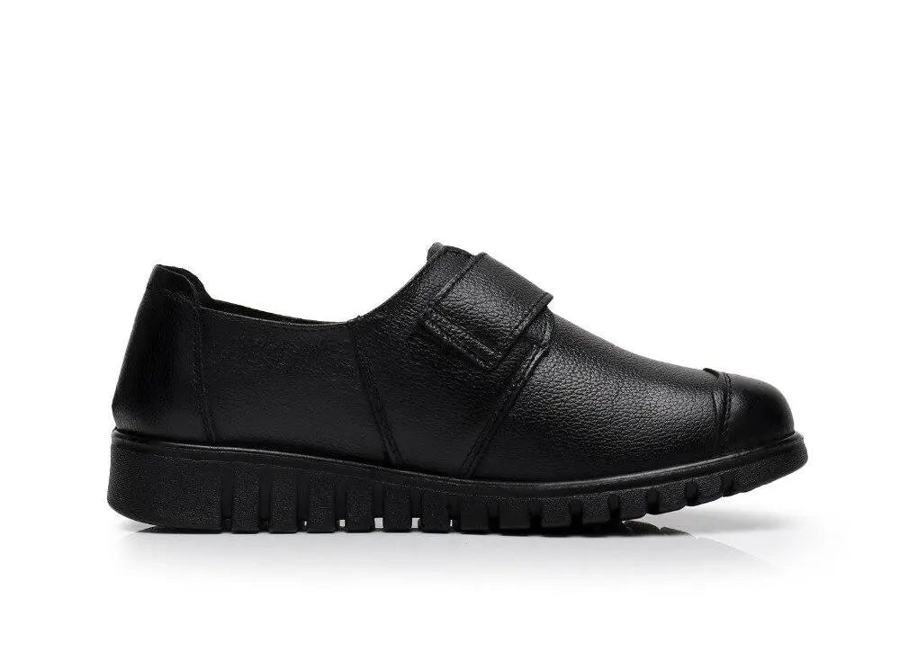 Komfortable orthopädische Damenschuhe für gesunde Füße