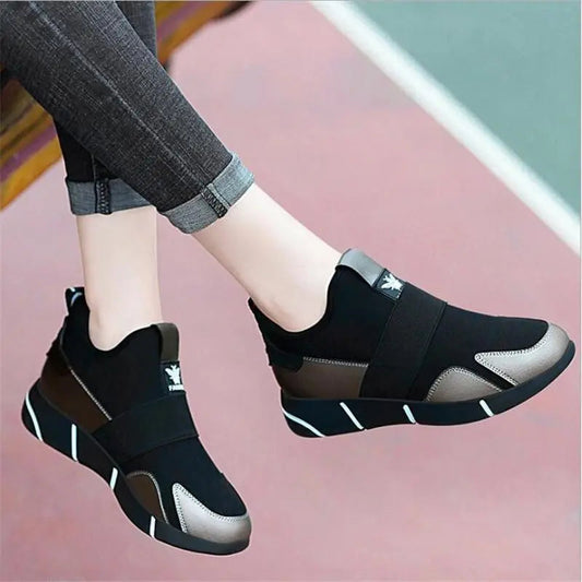 Bequeme orthopädische Schuhe für Damen