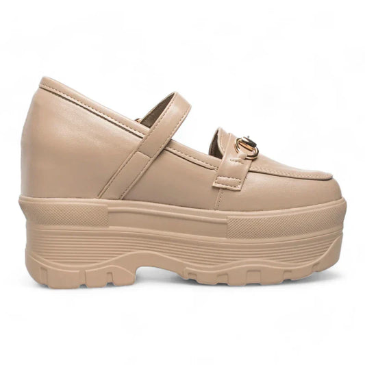 Elegante Damenmokassins aus orthopädischem Leder mit stilvollem Keilabsatz