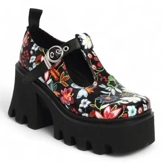 Stilvoller Damenmokassin mit orthopädischer Unterstützung und eleganten hohen Absätzen