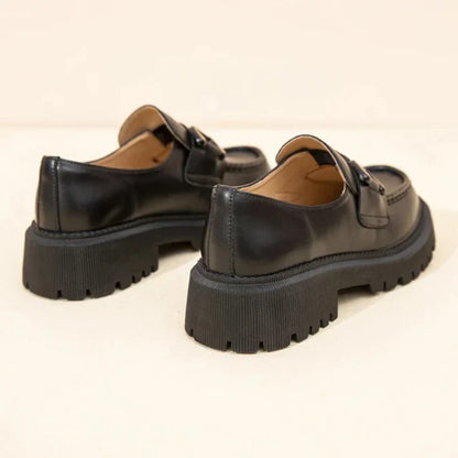 Elegante Damen-Ledermokassins mit Absatz und stilvollem Horsebit-Design für optimalen Komfort