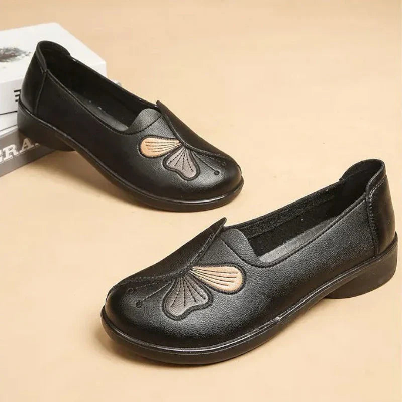 Orthopädischer Mokassin für Damen mit Schmetterlingsmuster