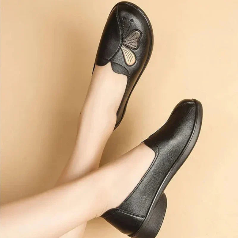 Orthopädischer Mokassin für Damen mit Schmetterlingsmuster