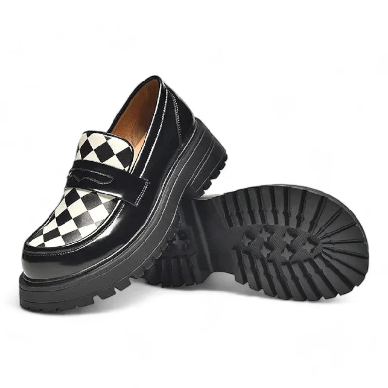 Elegante Damenmokassins mit orthopädischem Design und schickem Lederabsatz