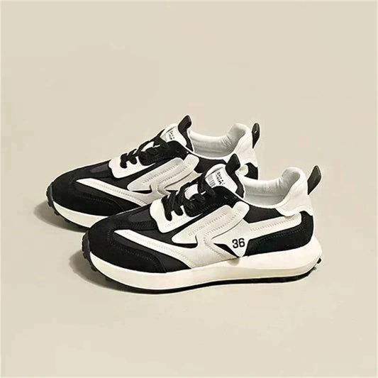 Modische klobige orthopädische Herrenschuhe mit kontrastierenden Strukturen - Manu -