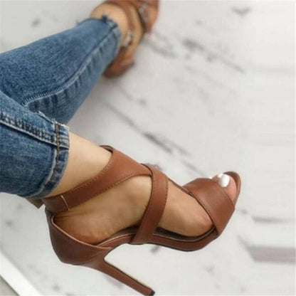 Bequeme Sandale mit Absatz