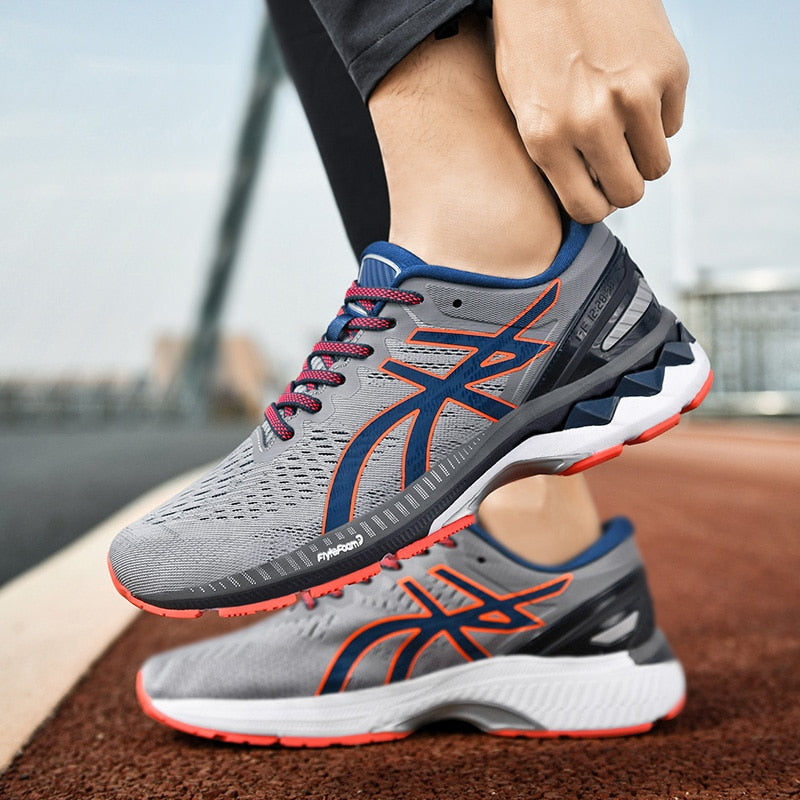 Lässige Sportschuhe für Herren – Asix