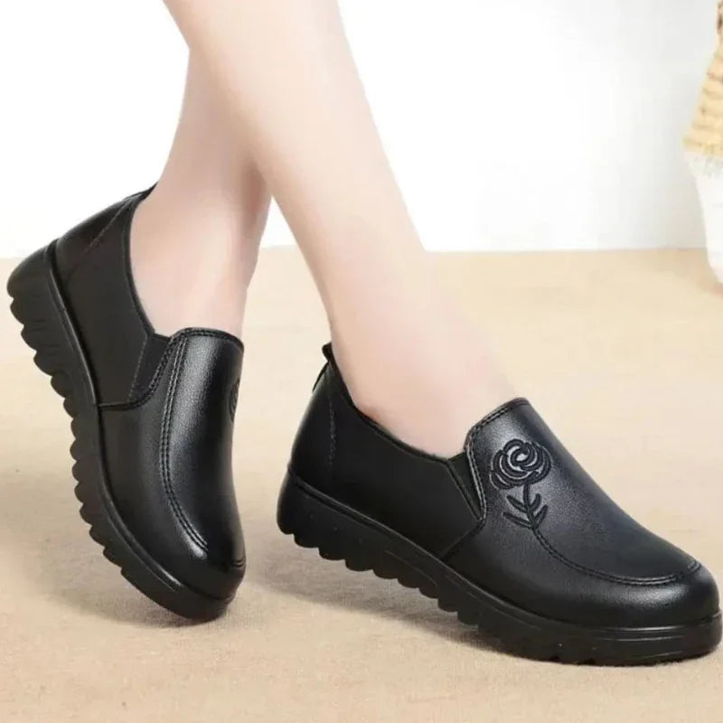 Orthopädischer Slip-on-Mokassin für Damen