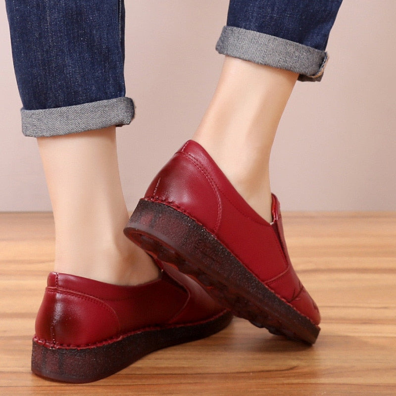 Stylische flache Sneakers aus hochwertigem Tang-Leder