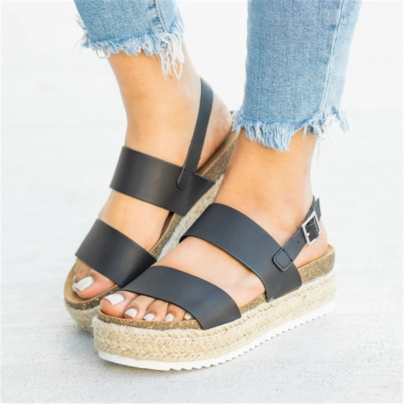 Stylische und bequeme orthopädische Sandalen für jeden Anlass