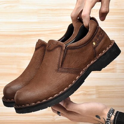 Bequeme orthopädische Schuhe für Herren